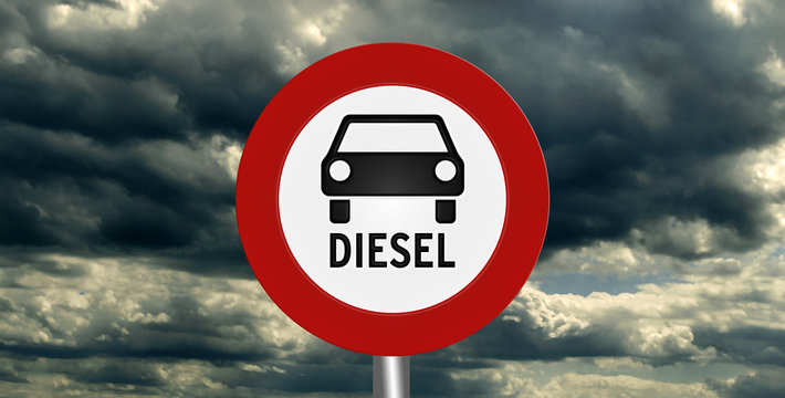Verbotsschild für Diesel