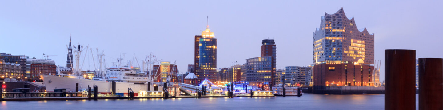 Elbe Philharmonic Hall (Elbphilharmonie) and River Elbe panorama in winter at morning with snow in Hamburg, Germany