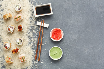 Fototapeta na wymiar Top view on set of sushi roll and gunkan