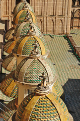 le cupole della Cattedrale di Palermo dai tetti