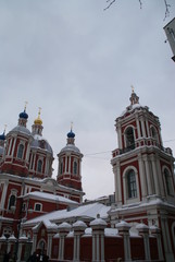 Fototapeta na wymiar Orthodox Church in Moscow, the Tretyakov station