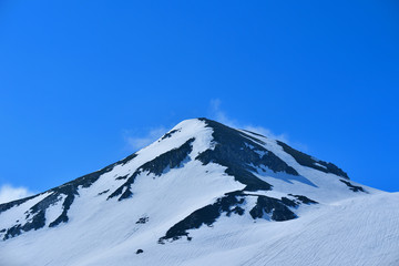 Fototapeta na wymiar 雪山の情景