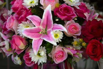 image of a plastic flowers , Artificial flowers , flowers in pots , Artificial colorful flowers pots, flowers shop