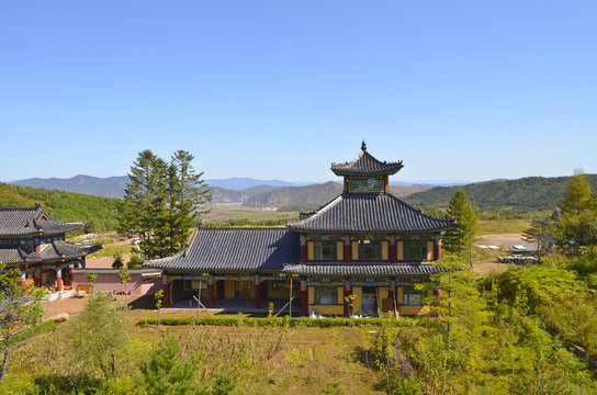 Китай, приграничный Город Тумэнь, храмовый комплекс хау Янь