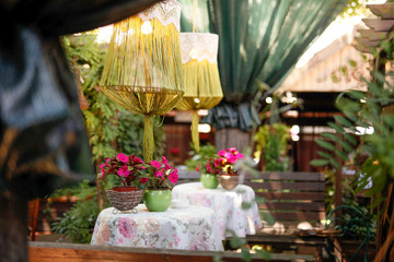 Decoration with lamps and muscat flower pots