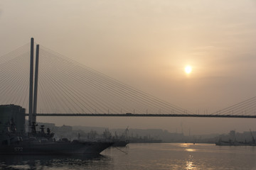 Hängebrücke "Russki" von Wladiwostok in Russland.