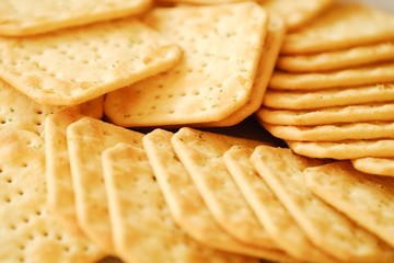 Fresh crunchy cracker with onion and salt 