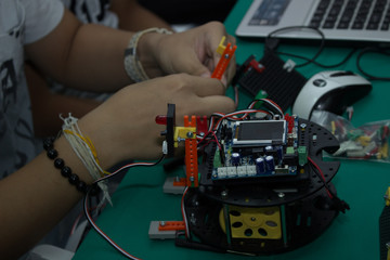 Creating Robot for Integrated Education, Stem Education