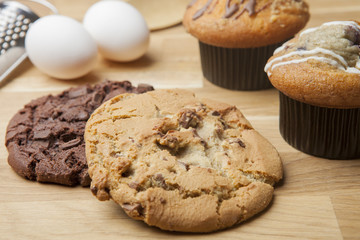 two cookies and muffins
