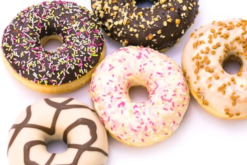 Frischer bunter Donut