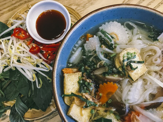 Vietnamese Noodle Soup (Pho)
