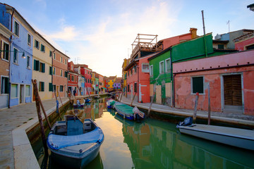 Fototapeta na wymiar Colorful house in Burano island, Venice,