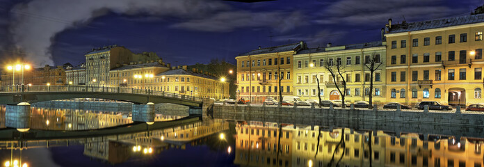 Naklejka premium Night river Fontanka in St. Petersburg