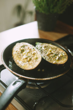 Aubergine with garlic and spices