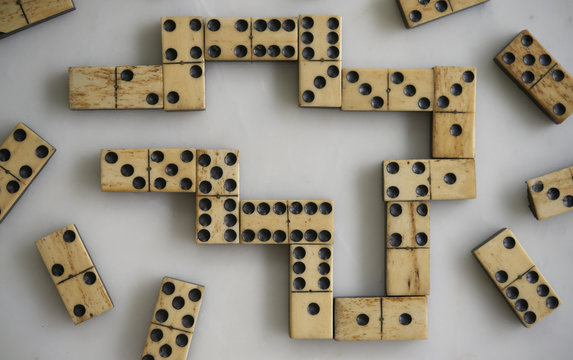 Vintage Dominos