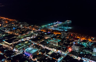 Fototapeta na wymiar Aerial view of the Santa Monica shoreline, amusment park and pier at night