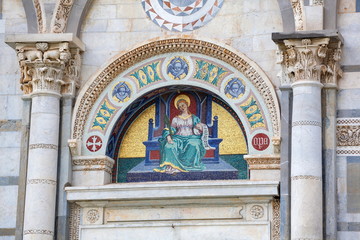 ピサのサン・ジョヴァンニ洗礼堂