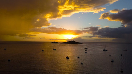 Fototapeta premium coucher de soleil dans les caraïbes