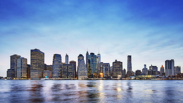 Panoramic picture of the Manhattan skyline at dusk, New York City, USA.