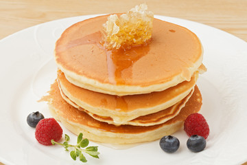 巣蜜のホットケーキ