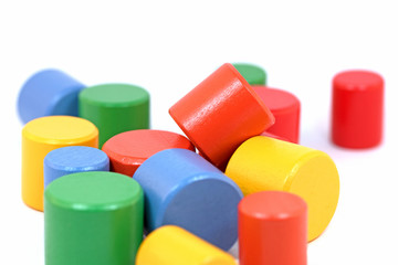 Bunte Holzbausteine, Holzzylinder, 