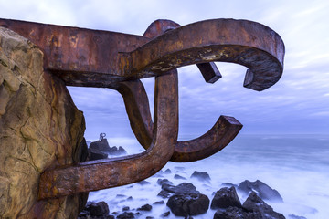 Fototapeta premium peine del viento