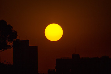 sol urbano tropical polução
