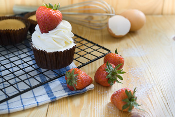 strawberry cupcake