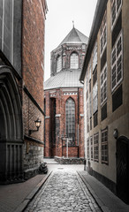 Fototapeta na wymiar Lithuanian architercture church - old town 