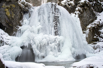Josefsfaelle im Winter