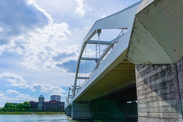 Rheinbrücke zwischen Mannheim und Ludwigshafen