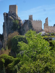 Fototapeta na wymiar La Iruela,municipio de Jaén, Andalucía en las faldas de la Sierra de Cazorla, coronando el valle del Guadalquivir