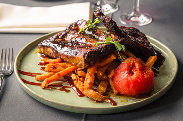 Grilled pork with potatos