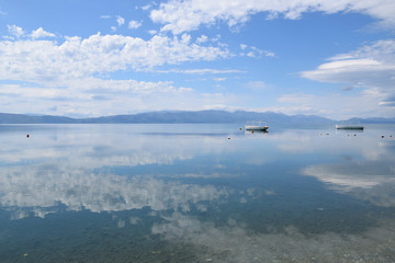 Fototapeta na wymiar Boats moored in ohrid lake, Macedonia.