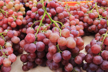 Fruit retail store grapes