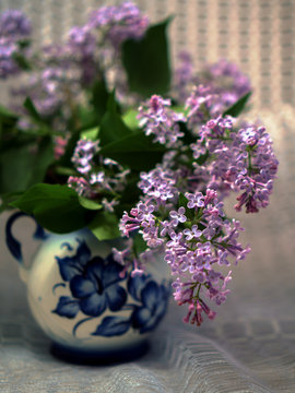 gzhelskoj vase painted with lilac purple