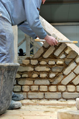 ma&ccedil;on ma&ccedil;onnerie brique construction maison mur