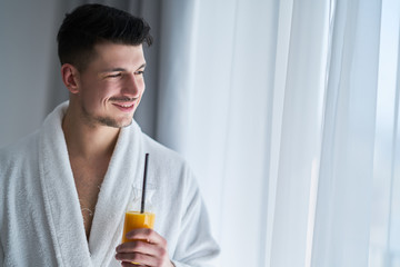 Fototapeta premium guy at a hotel room