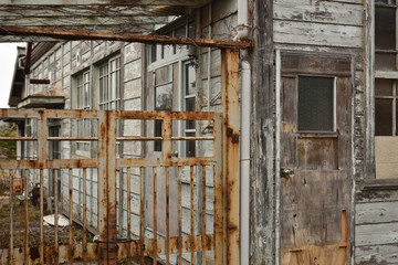 日本の岡山の廃屋