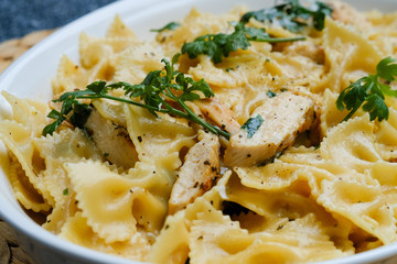Close up Homemade   Chicken Alfredo Pasta. (selective Focus)