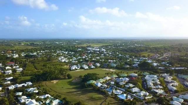 parcours de golf avec villa