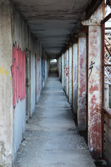 Fototapeta na wymiar Corridor With Old Wall - Rhythm