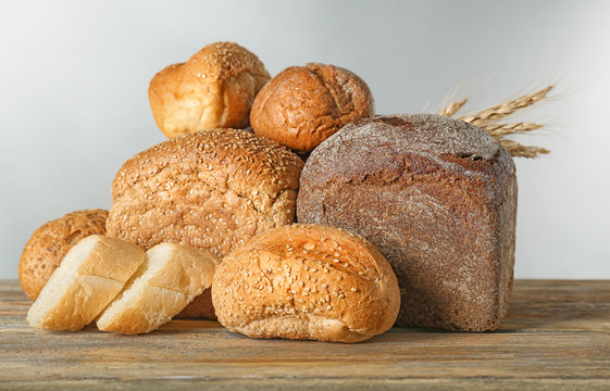 Freshly baked bread products on table