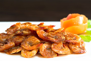 Sweet and salted prawn in white dish
