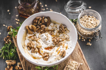 Fresh cheese with honey and walnuts