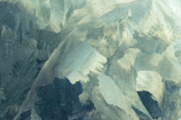 Ice patterns on winter