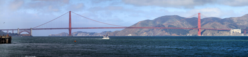 Golden Gate Bridge, California 