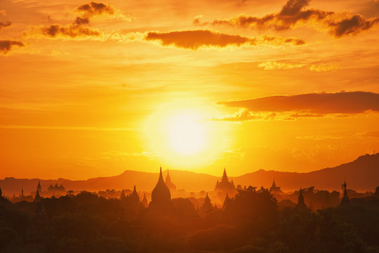 Bagan, Myanmar - November 28, 2015 : .View of the sunset over the temples of the plain of Bagan