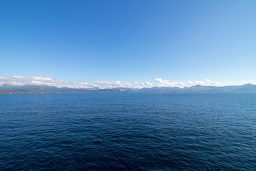 Obraz premium Beautiful coastal landscape between Kristiansund and Molde in More og Romsdal county in Norway. 