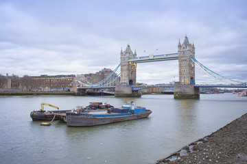 Fototapeta na wymiar London city with Tower Bridge
